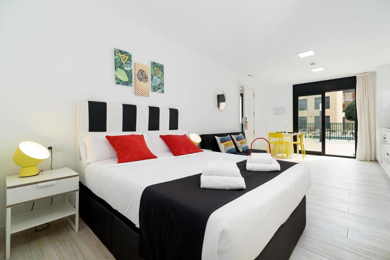 קסטלדפלס Castell Beach Aparthotel מראה חיצוני תמונה