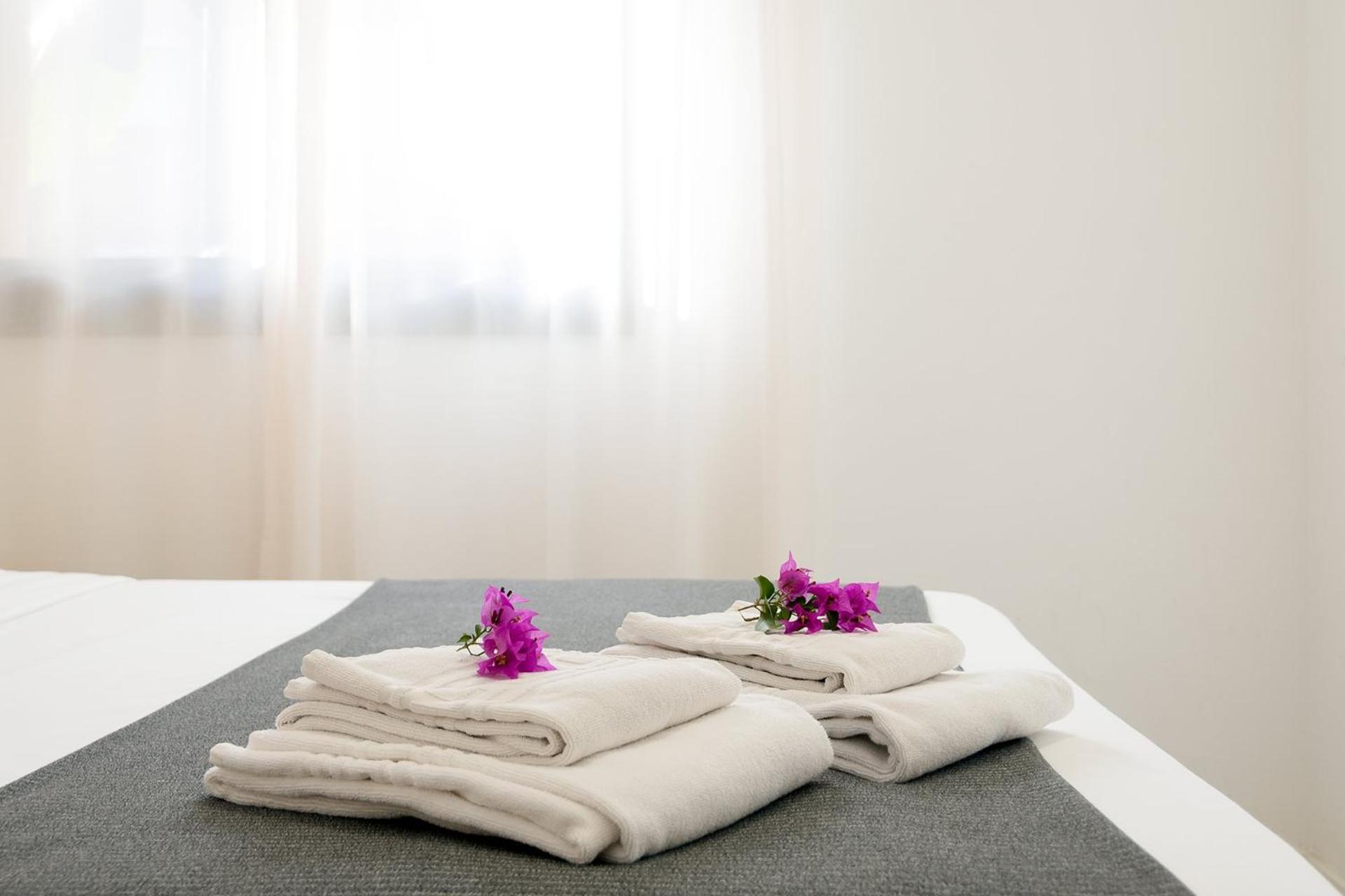 קסטלדפלס Castell Beach Aparthotel מראה חיצוני תמונה