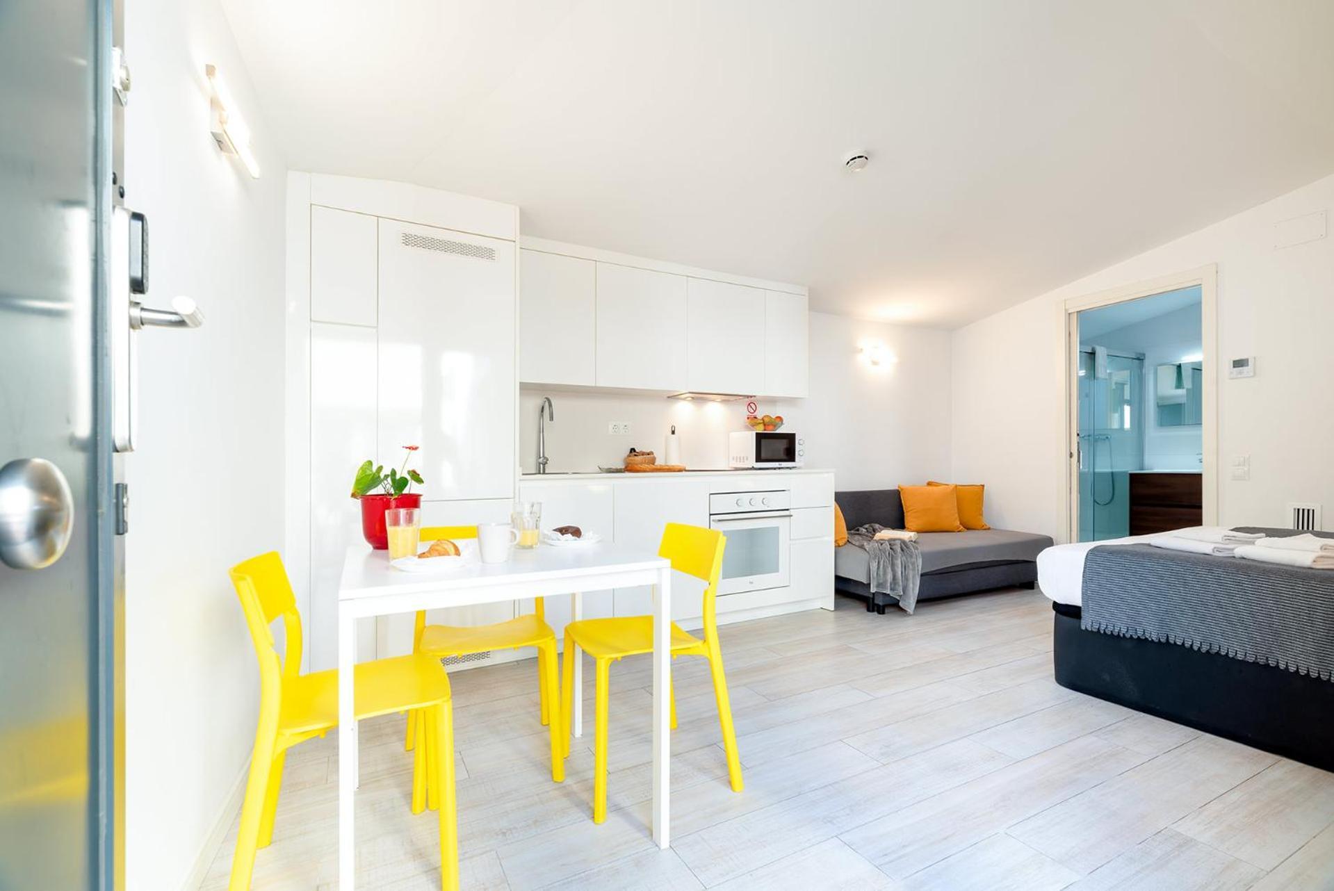 קסטלדפלס Castell Beach Aparthotel מראה חיצוני תמונה